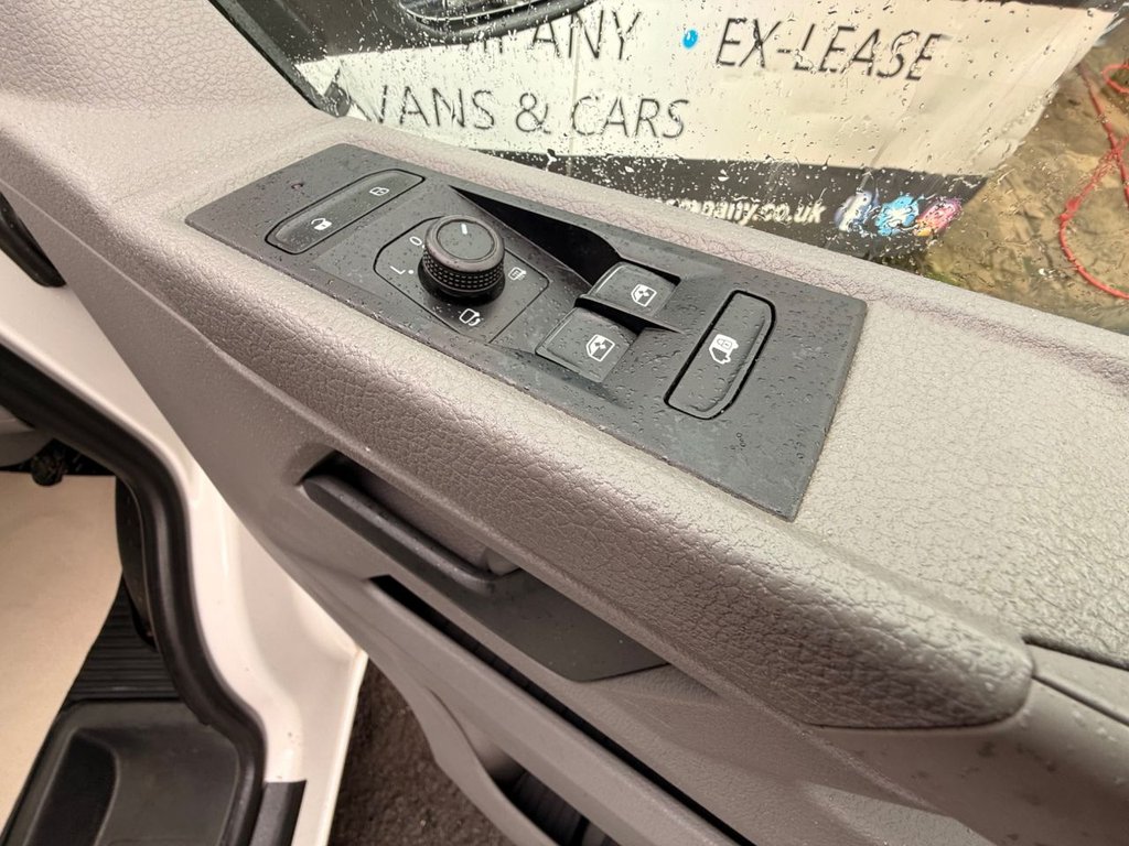 Used Volkswagen Transporter 2021 for sale - 77725807: Photo 48