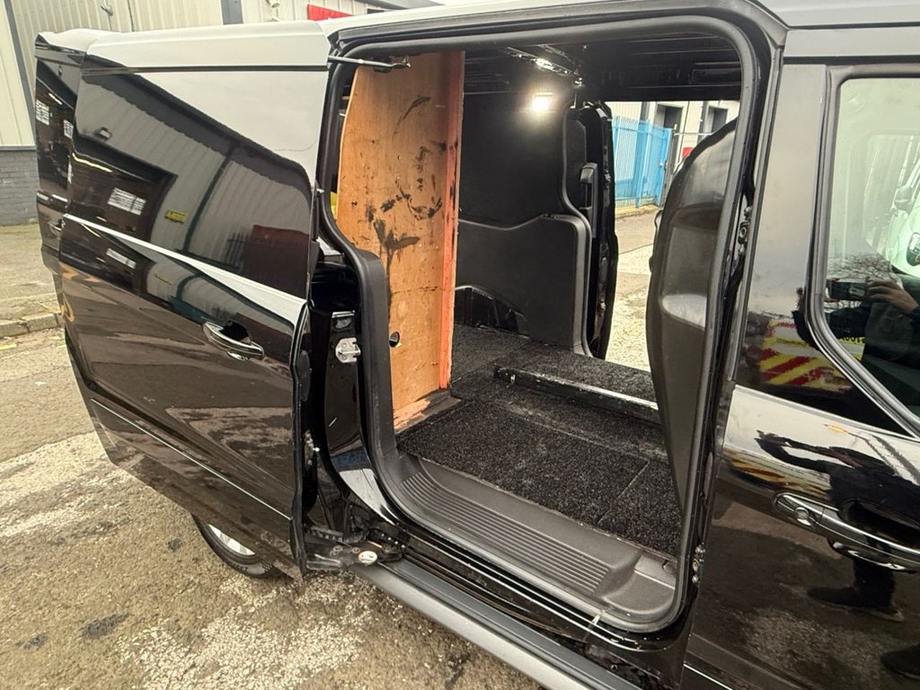 Used Ford Transit Connect 2018 for sale - 77053652: Photo 18