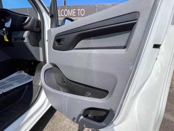 Used Peugeot Expert 2021 for sale - 75613113: Photo 43
