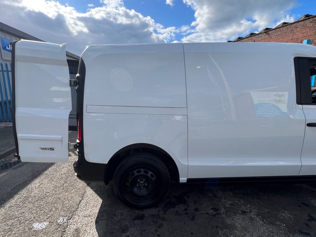 Used LEVC VN5 2021 for sale - 76888618: Photo 18