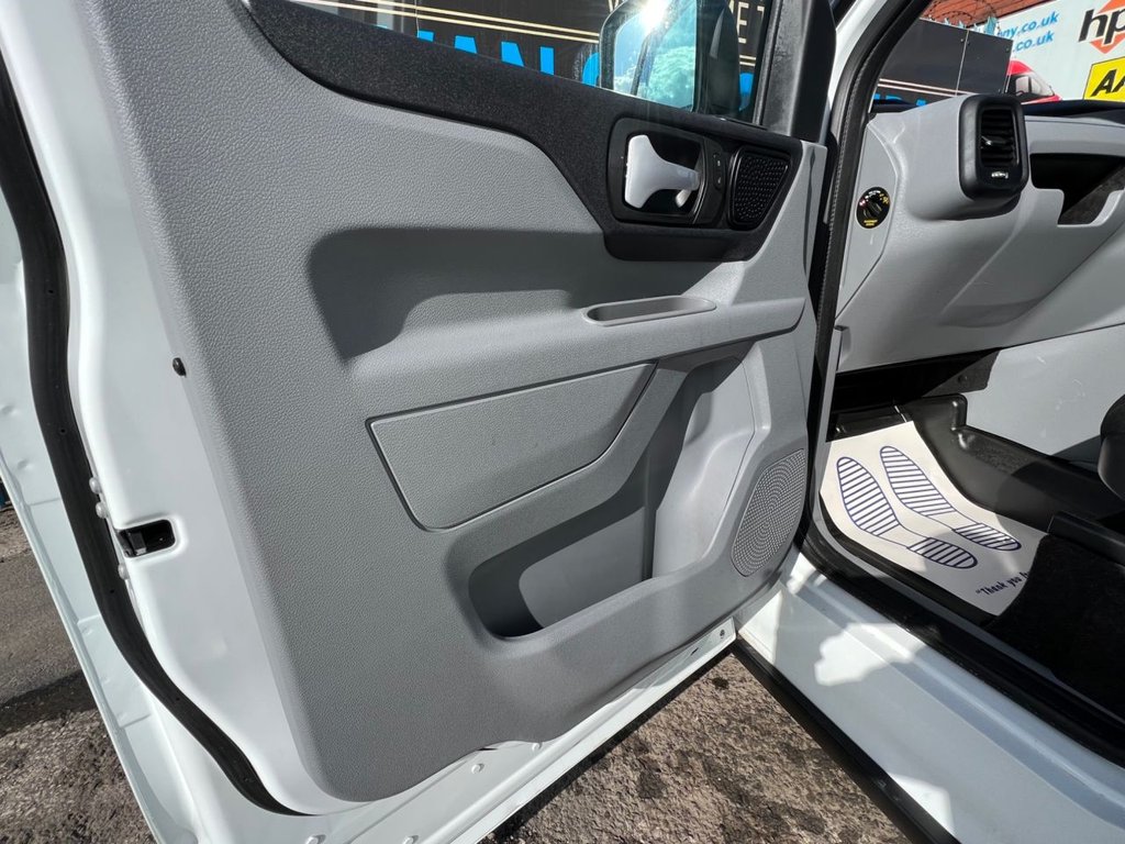 Used LEVC VN5 2021 for sale - 76888618: Photo 24