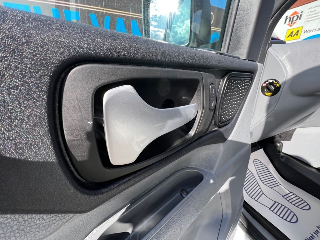 Used LEVC VN5 2021 for sale - 76888618: Photo 33