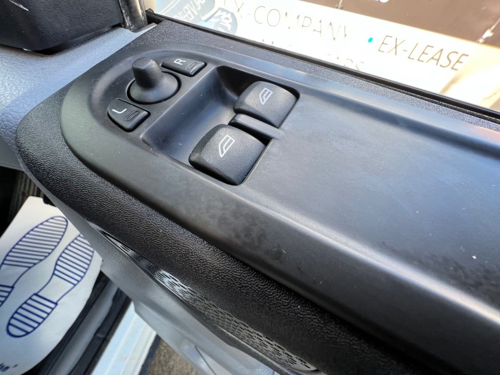 Used LEVC VN5 2021 for sale - 76888618: Photo 43