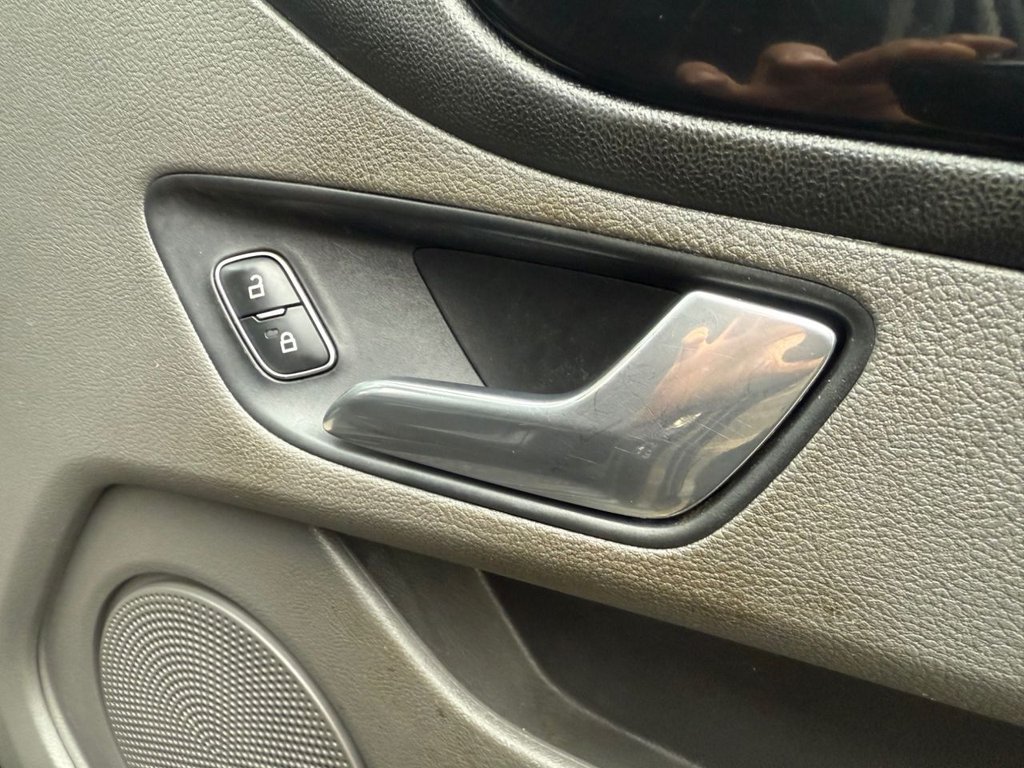 Used Ford Transit Custom 2019 for sale - 76256265: Photo 40