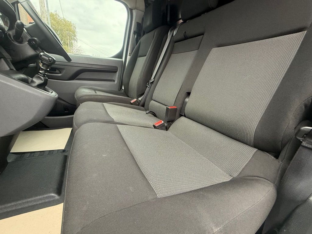 Used Vauxhall Vivaro 2022 for sale - 76118986: Photo 25