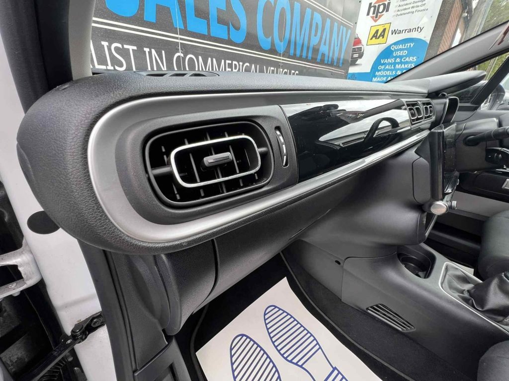 Used Citroen C3 2018 for sale - 75613122: Photo 31