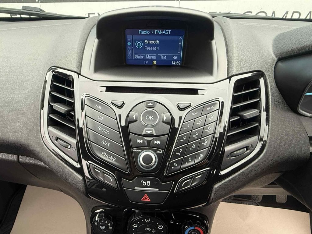 Used Ford Fiesta 2017 for sale - 76317174: Photo 34