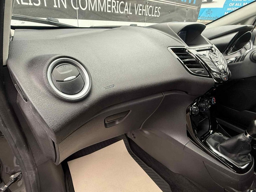 Used Ford Fiesta 2017 for sale - 76317174: Photo 39
