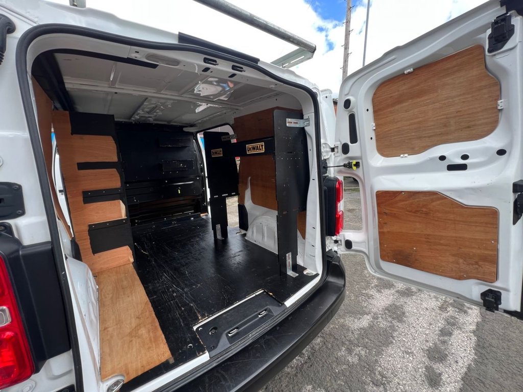 2021 Peugeot Expert 2.0 BLUE E-HDI 1400 PROFESSIONAL STANDARD PANEL VAN 6DR DIES - Picture 17 of 24