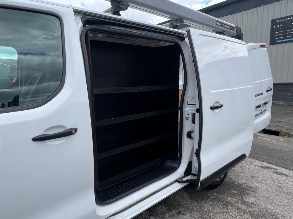 2021 Peugeot Expert 2.0 BLUE E-HDI 1400 PROFESSIONAL STANDARD PANEL VAN 6DR DIES - Picture 21 of 24