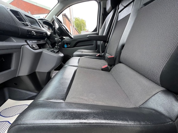 Used Peugeot Expert 2021 for sale - 75359668: Photo 31