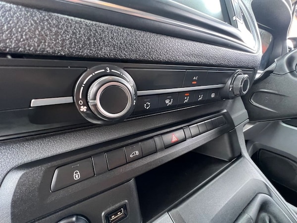 Used Peugeot Expert 2021 for sale - 75359668: Photo 50