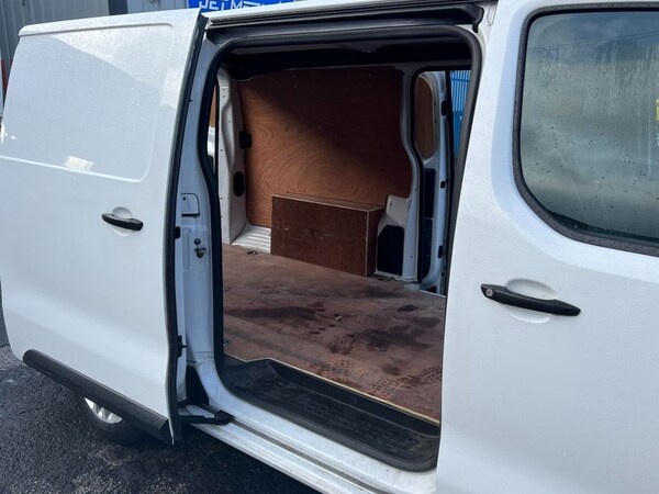 Used Vauxhall Vivaro 2019 for sale - 70261935: Photo 18