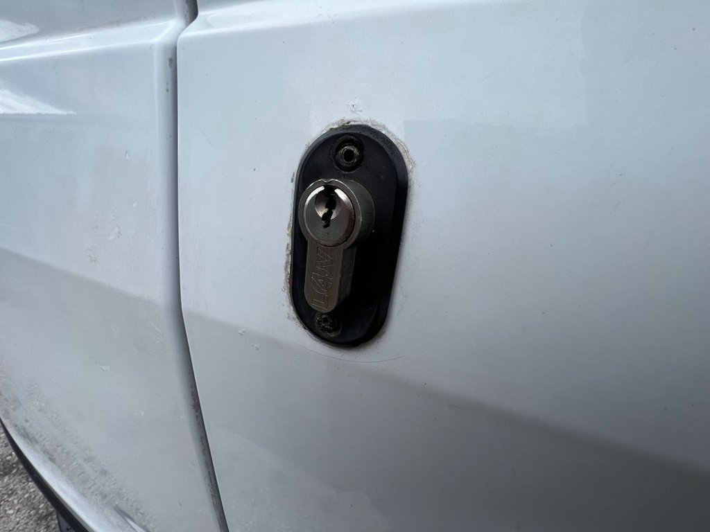 Used Ford Transit Custom 2018 for sale - 76710032: Photo 38