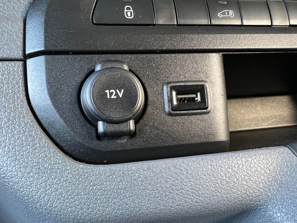 Used Vauxhall Vivaro 2019 for sale - 76710035: Photo 45