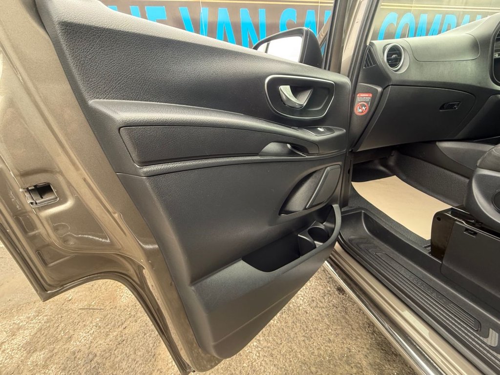 Used Mercedes-Benz Vito 2016 for sale - 76119010: Photo 42