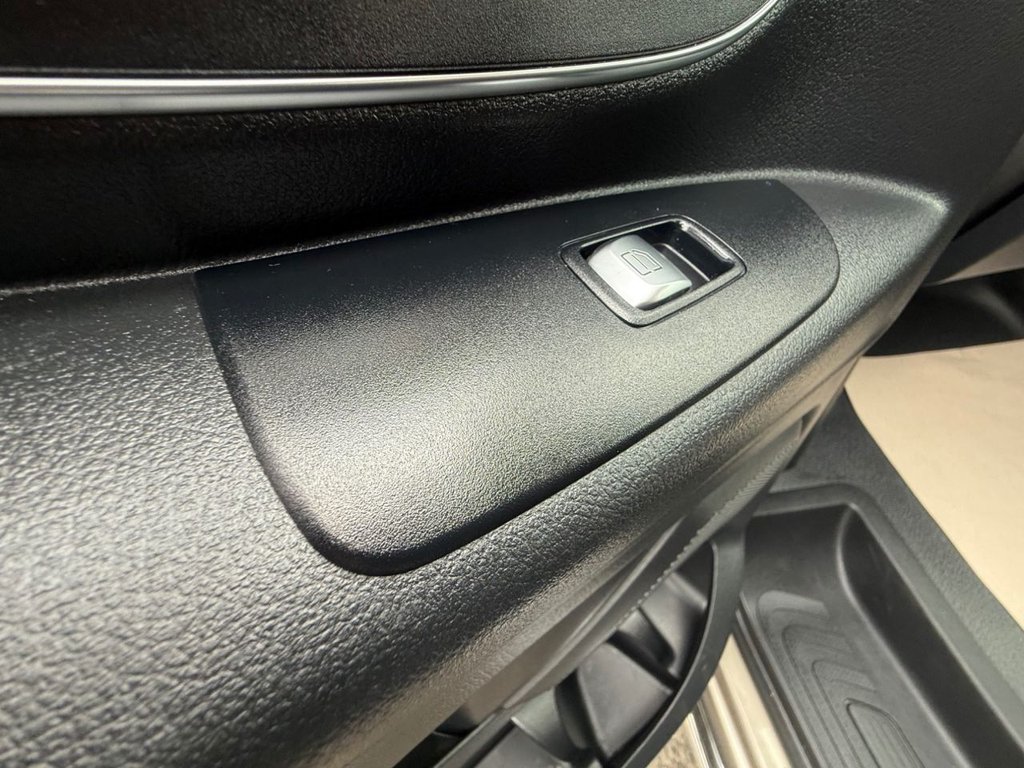 Used Mercedes-Benz Vito 2016 for sale - 76119010: Photo 44