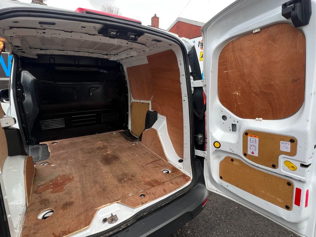 Used Ford Transit Connect 2018 for sale - 76710022: Photo 17