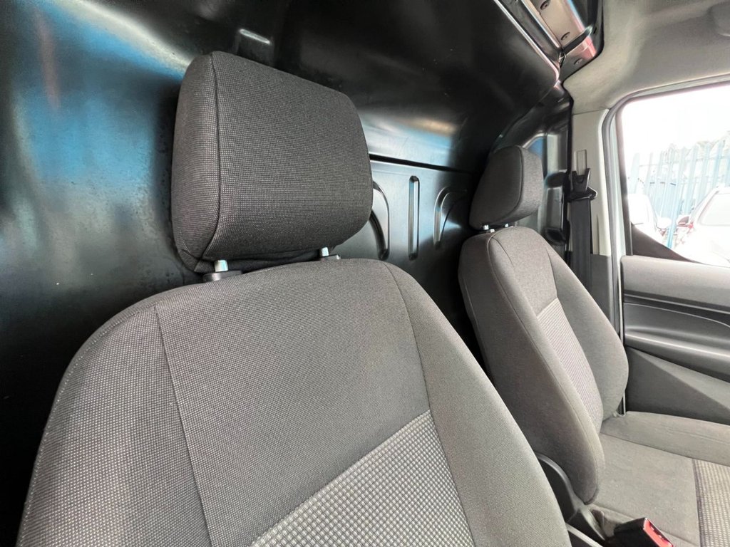 Used Ford Transit Connect 2018 for sale - 76710022: Photo 30