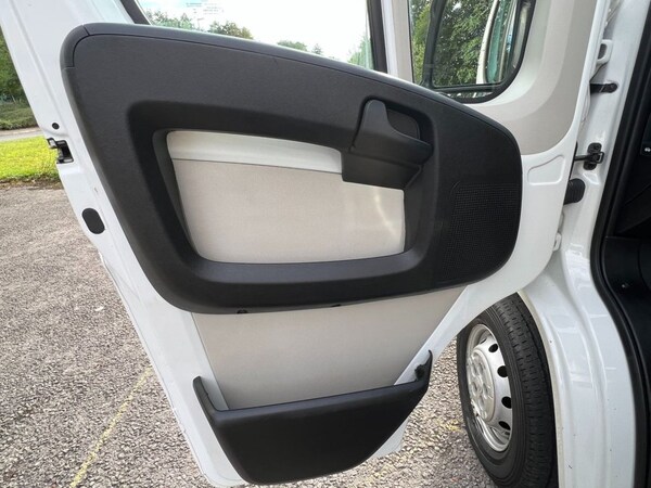 Used Citroen Relay 2018 for sale - 64023724: Photo 15