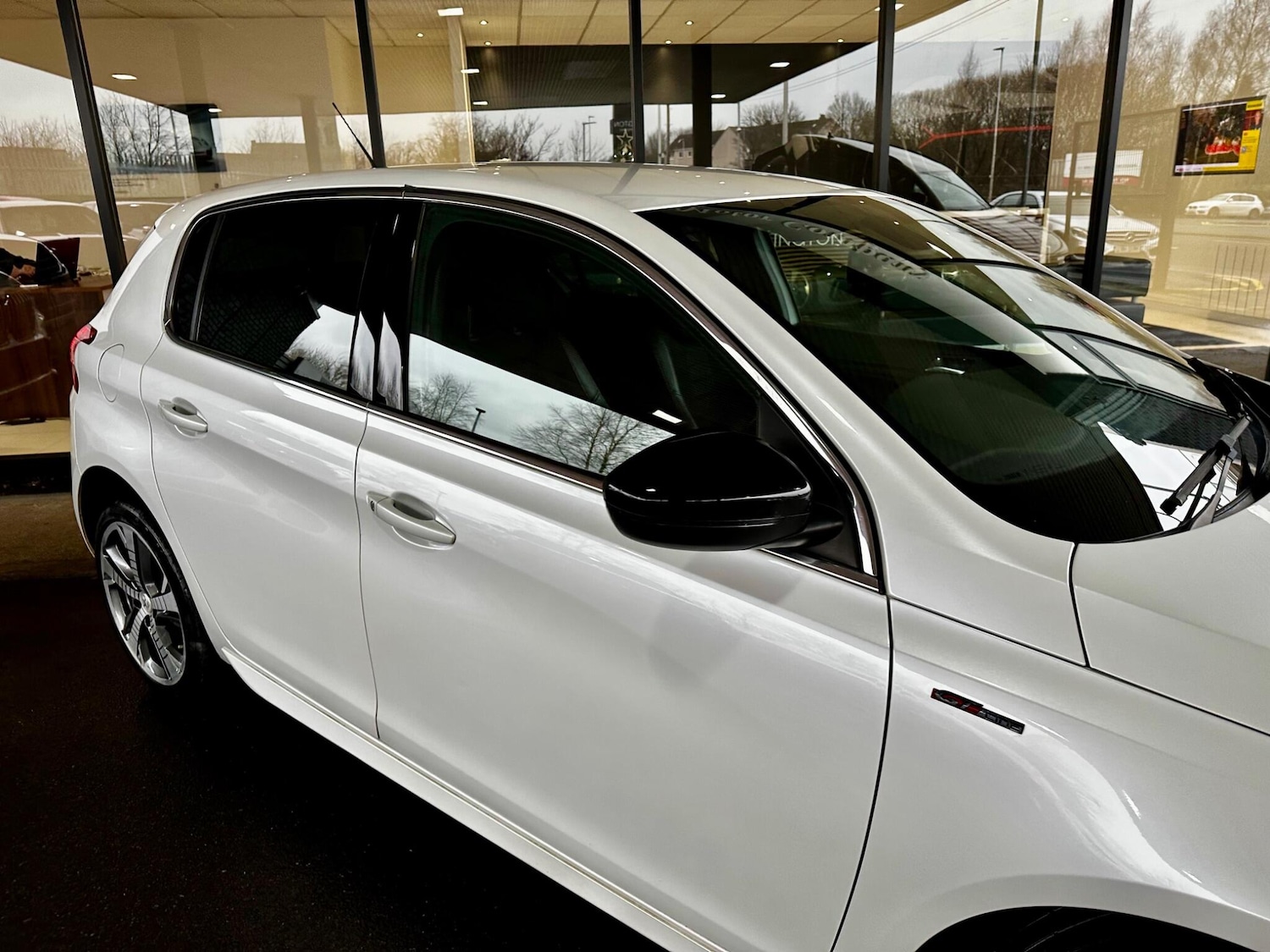 Used Peugeot 308 2016 for sale - 77040794: Photo 26