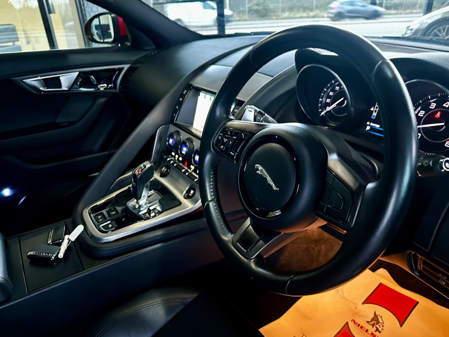 Used Jaguar F-Type 2014 for sale - 77279290: Photo 64