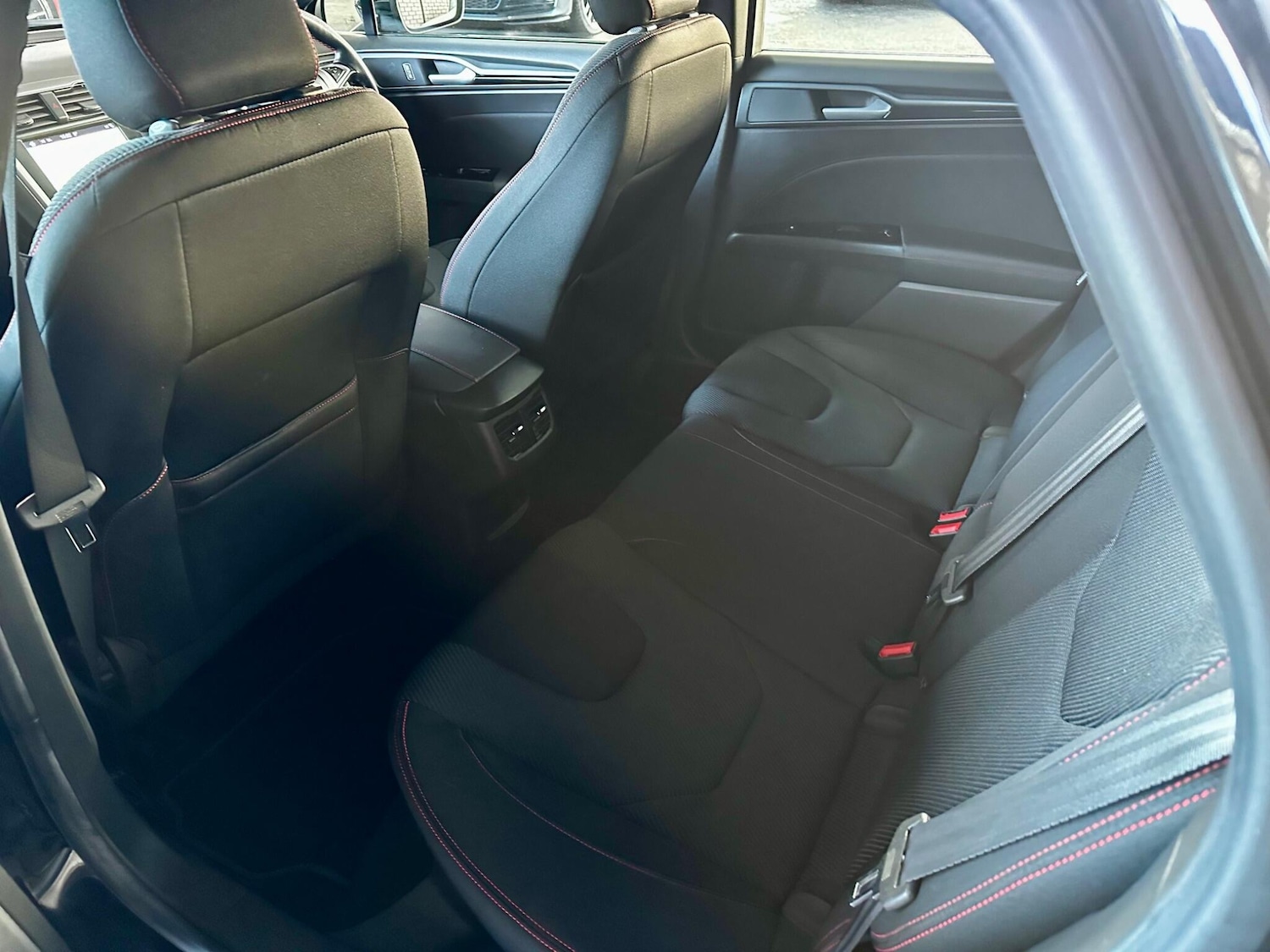 Used Ford Mondeo 2019 for sale - 77377240: Photo 31