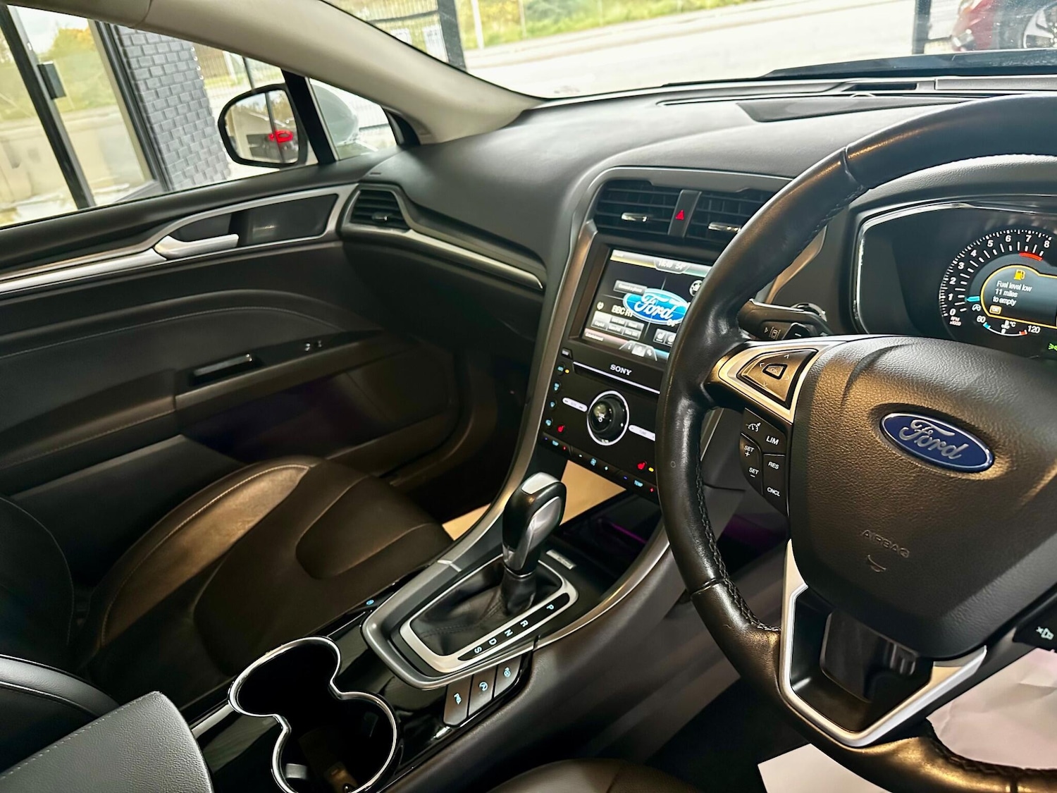 Used Ford Mondeo 2016 for sale - 76307218: Photo 19
