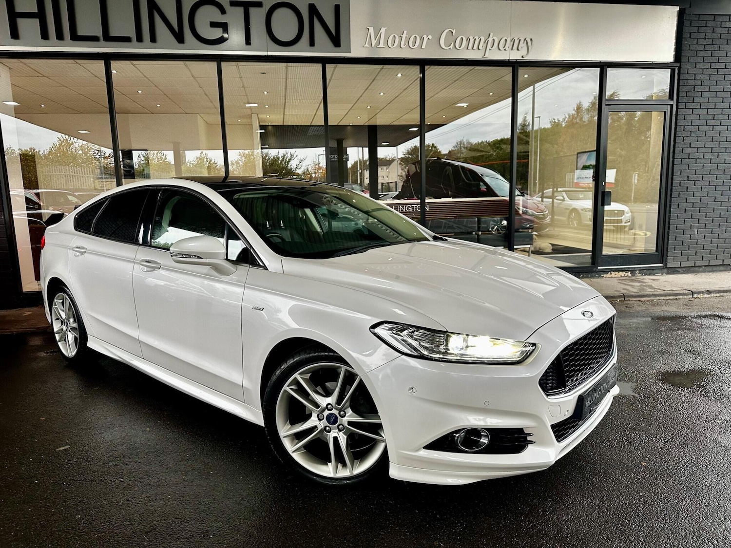 Used Ford Mondeo 2016 for sale - 76307218: Photo 2