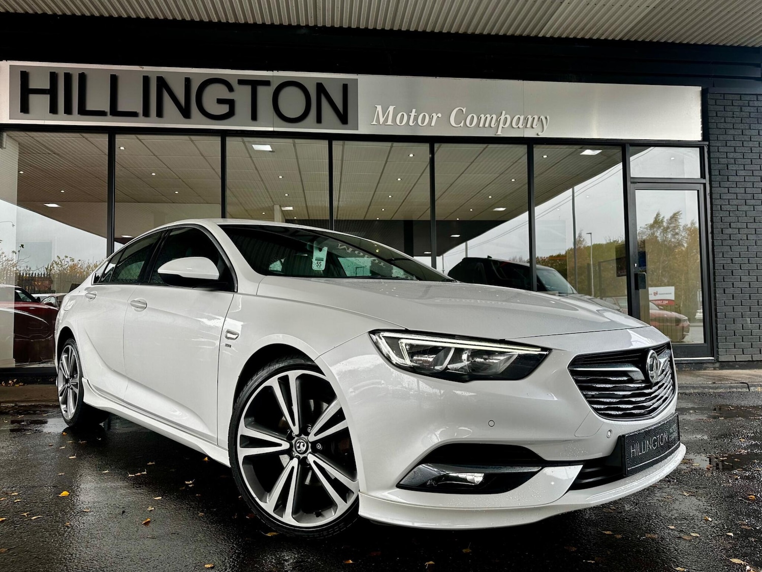 Used Vauxhall Insignia 2019 for sale - 76423327: Photo 1