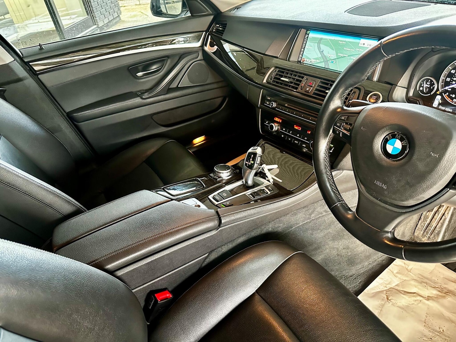 Used BMW 5 Series 2015 for sale - 77412170: Photo 27