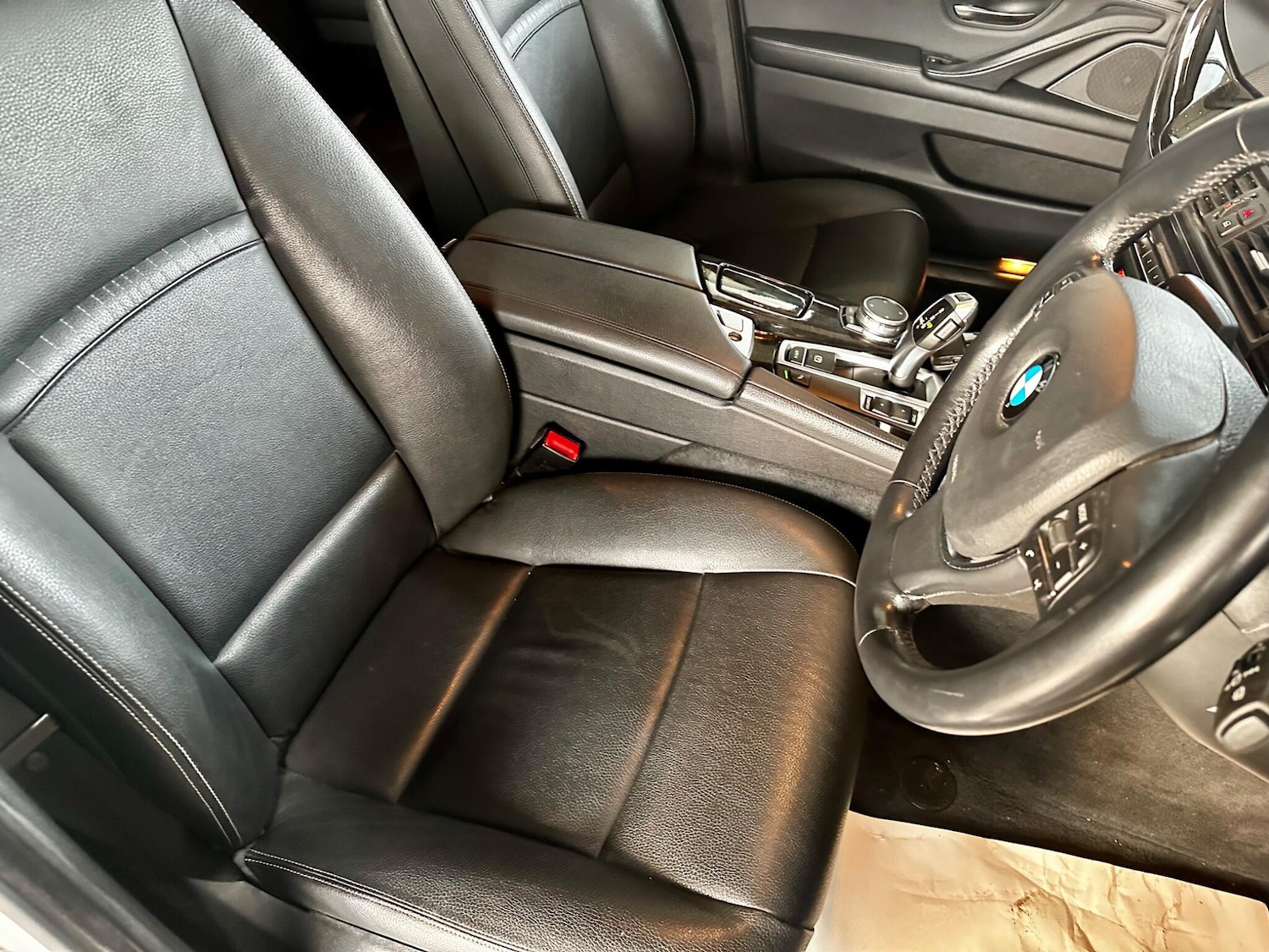 Used BMW 5 Series 2015 for sale - 77412170: Photo 31