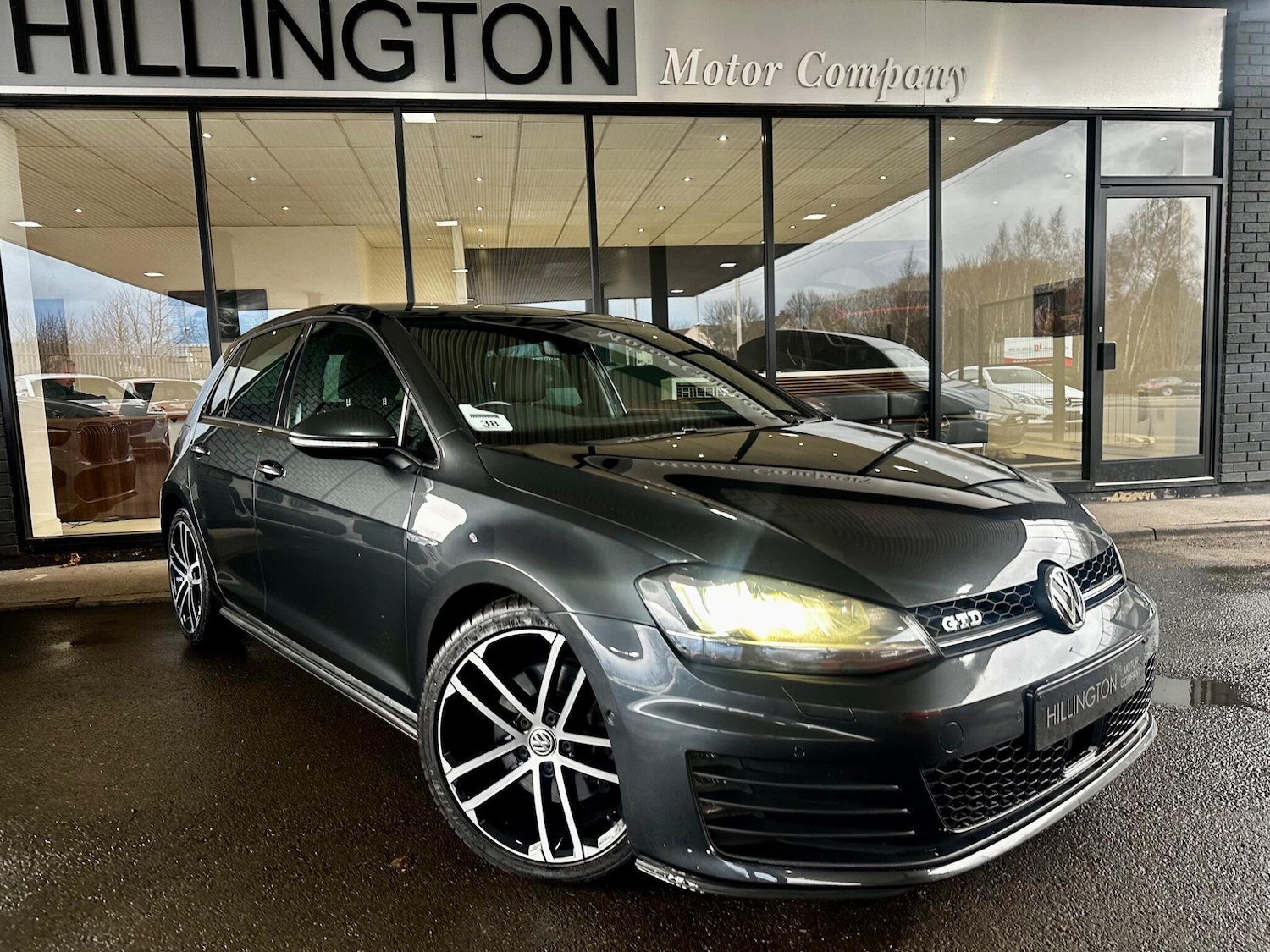 Used Volkswagen Golf 2017 for sale - 77411794: Photo 3