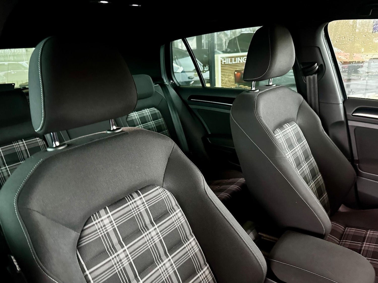 Used Volkswagen Golf 2017 for sale - 77411794: Photo 30