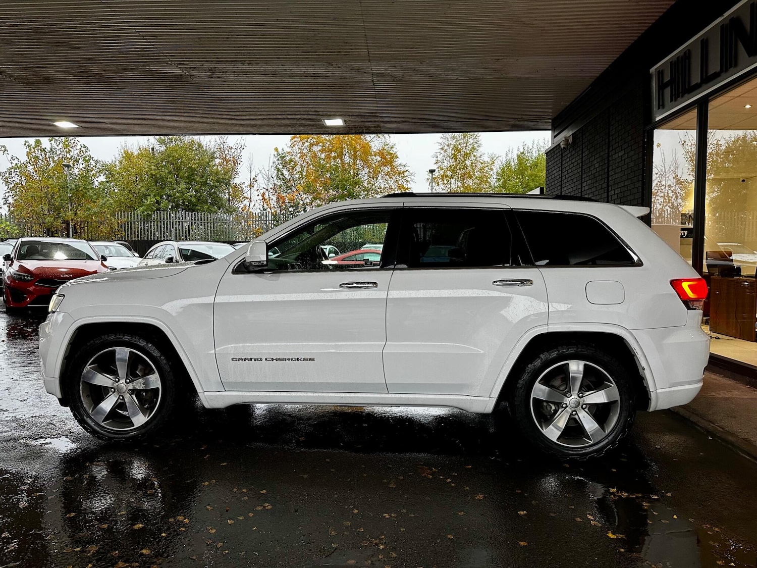 Used Jeep Grand Cherokee 2017 for sale - 76423874: Photo 2