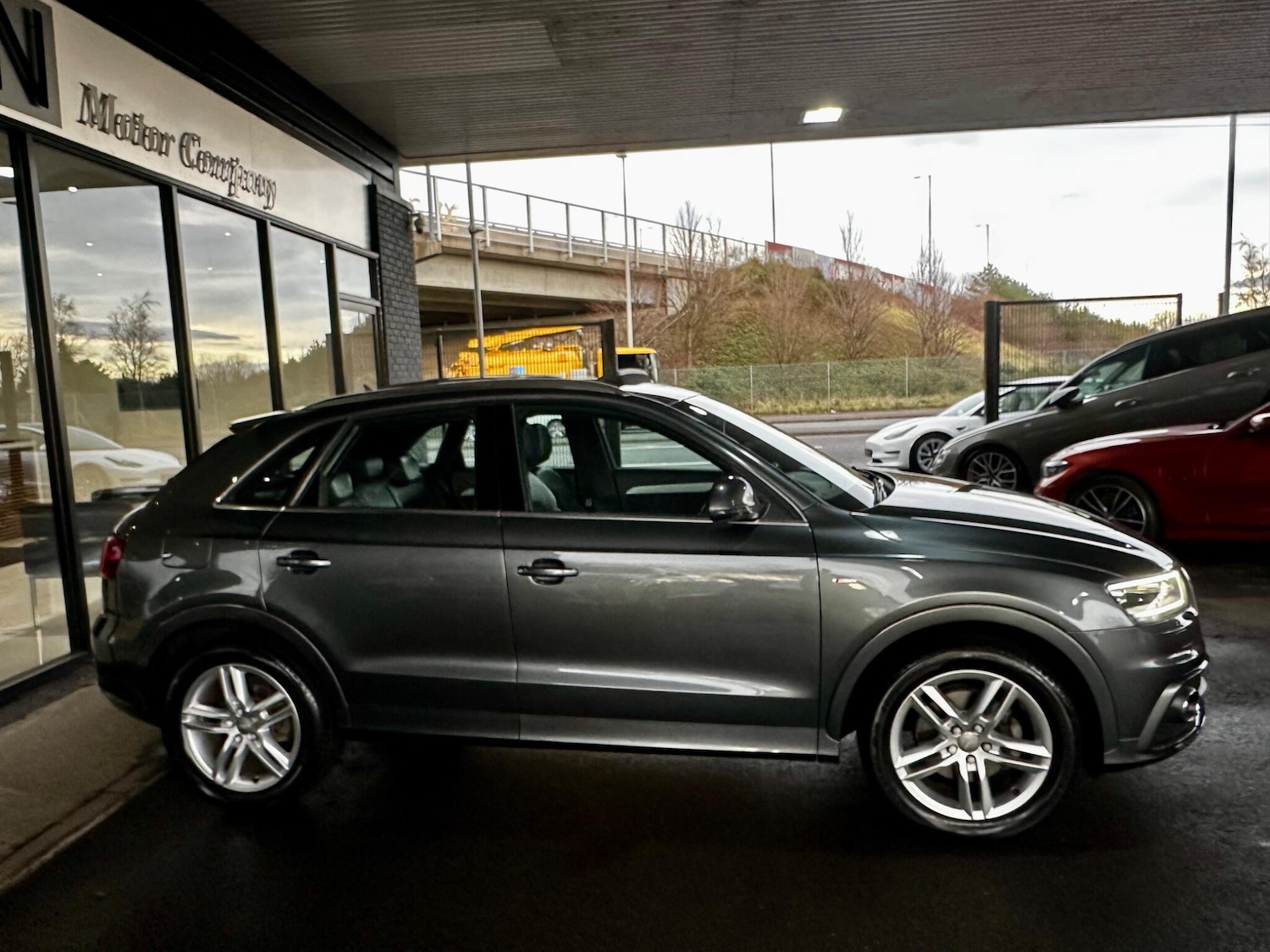 Used Audi Q3 2013 for sale - 77215715: Photo 15