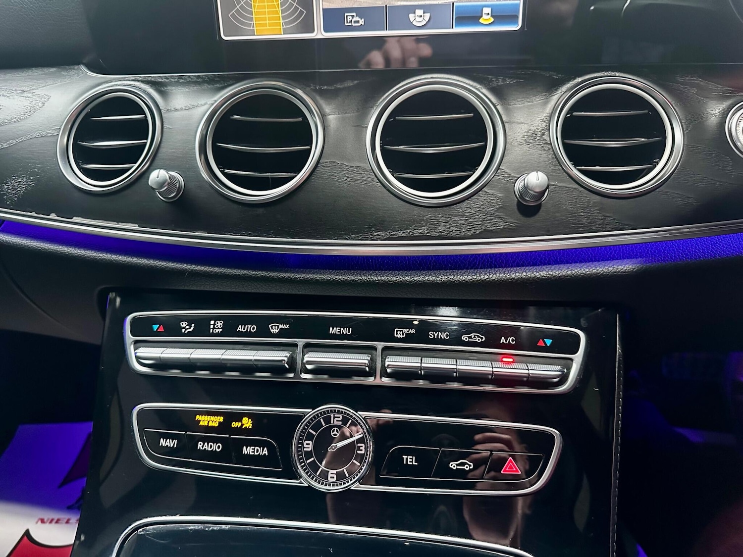 Used Mercedes-Benz E Class 2017 for sale - 76926140: Photo 19