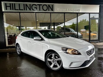 Used Volvo V40 2015 for sale - 78404611: Photo