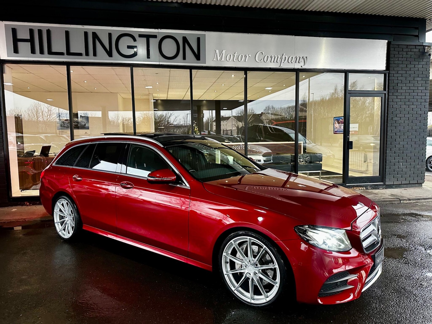 Used Mercedes-Benz E Class 2018 for sale - 77131237: Photo 3