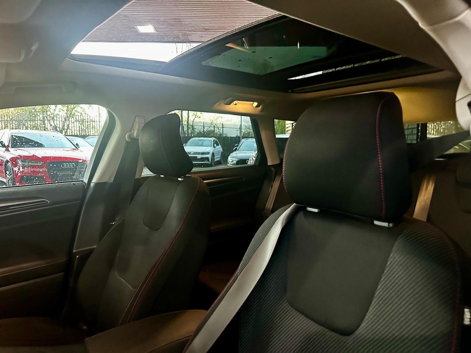 Used Ford Mondeo 2017 for sale - 76585029: Photo 17