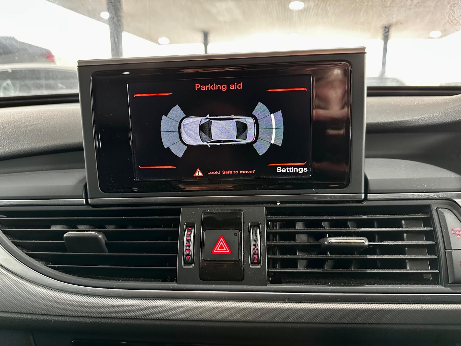 Used Audi A6 Saloon 2017 for sale - 76913402: Photo 12