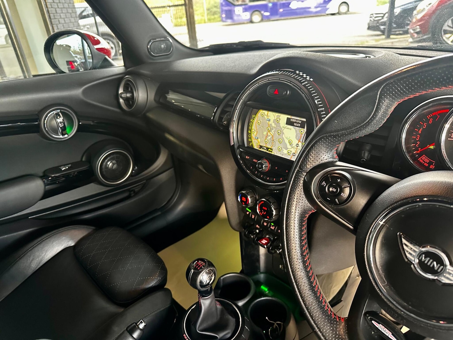 Used MINI Hatch 2014 for sale - 76215378: Photo 14