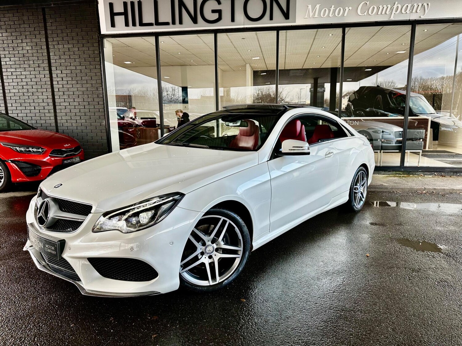 Used Mercedes-Benz E Class 2016 for sale - 76701670: Photo 2