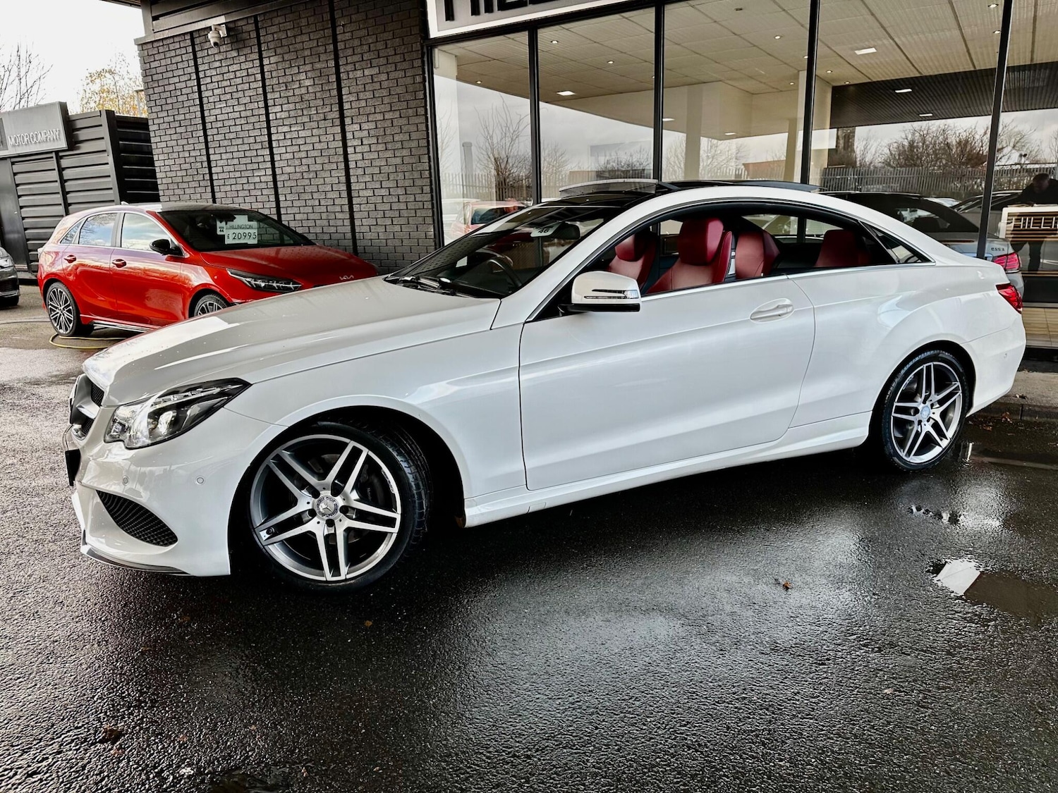 Used Mercedes-Benz E Class 2016 for sale - 76701670: Photo 37