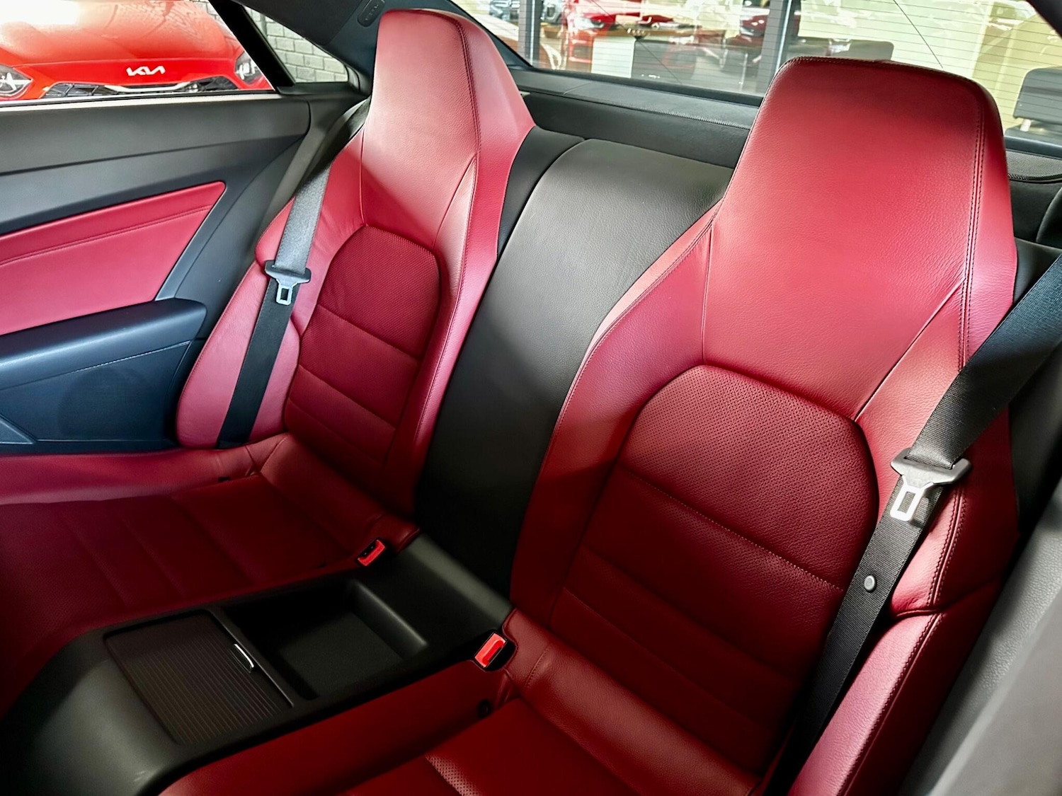 Used Mercedes-Benz E Class 2016 for sale - 76701670: Photo 39