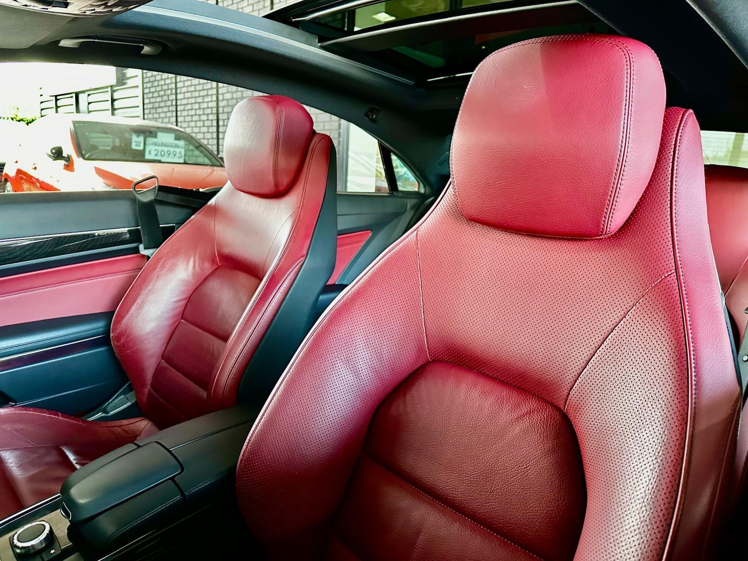 Used Mercedes-Benz E Class 2016 for sale - 76701670: Photo 41