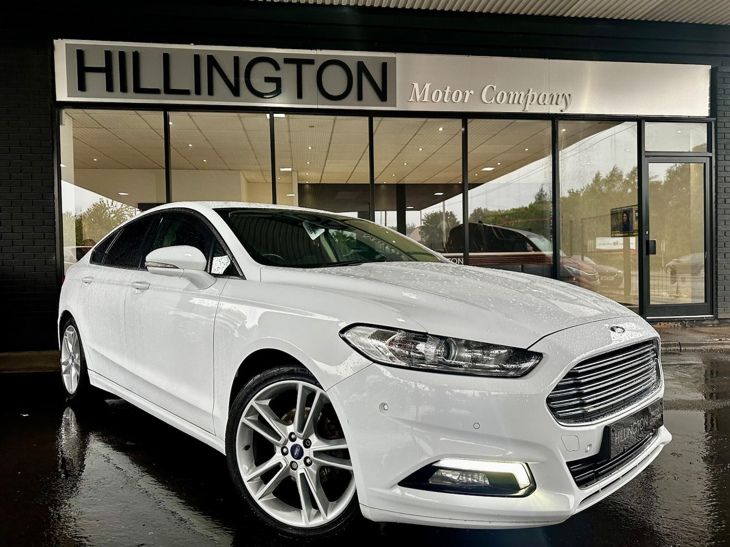 Used Ford Mondeo 2016 for sale - 76152439: Photo 1