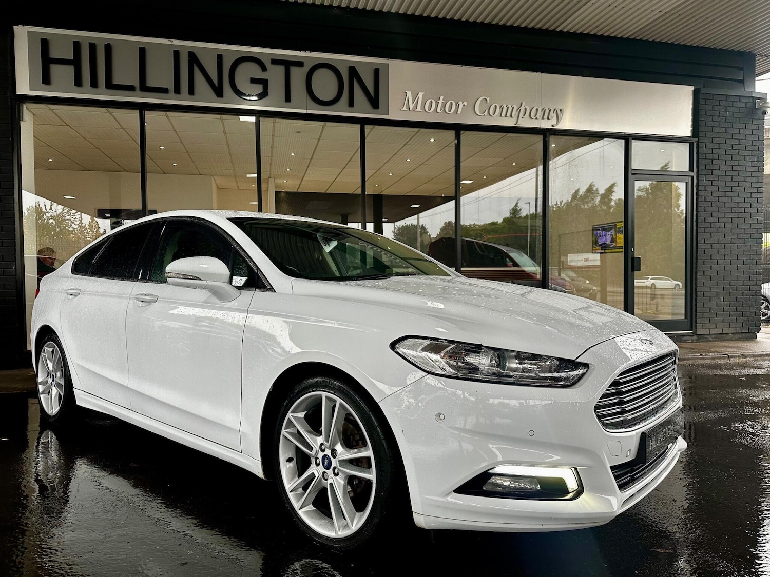Used Ford Mondeo 2016 for sale - 76152439: Photo 3