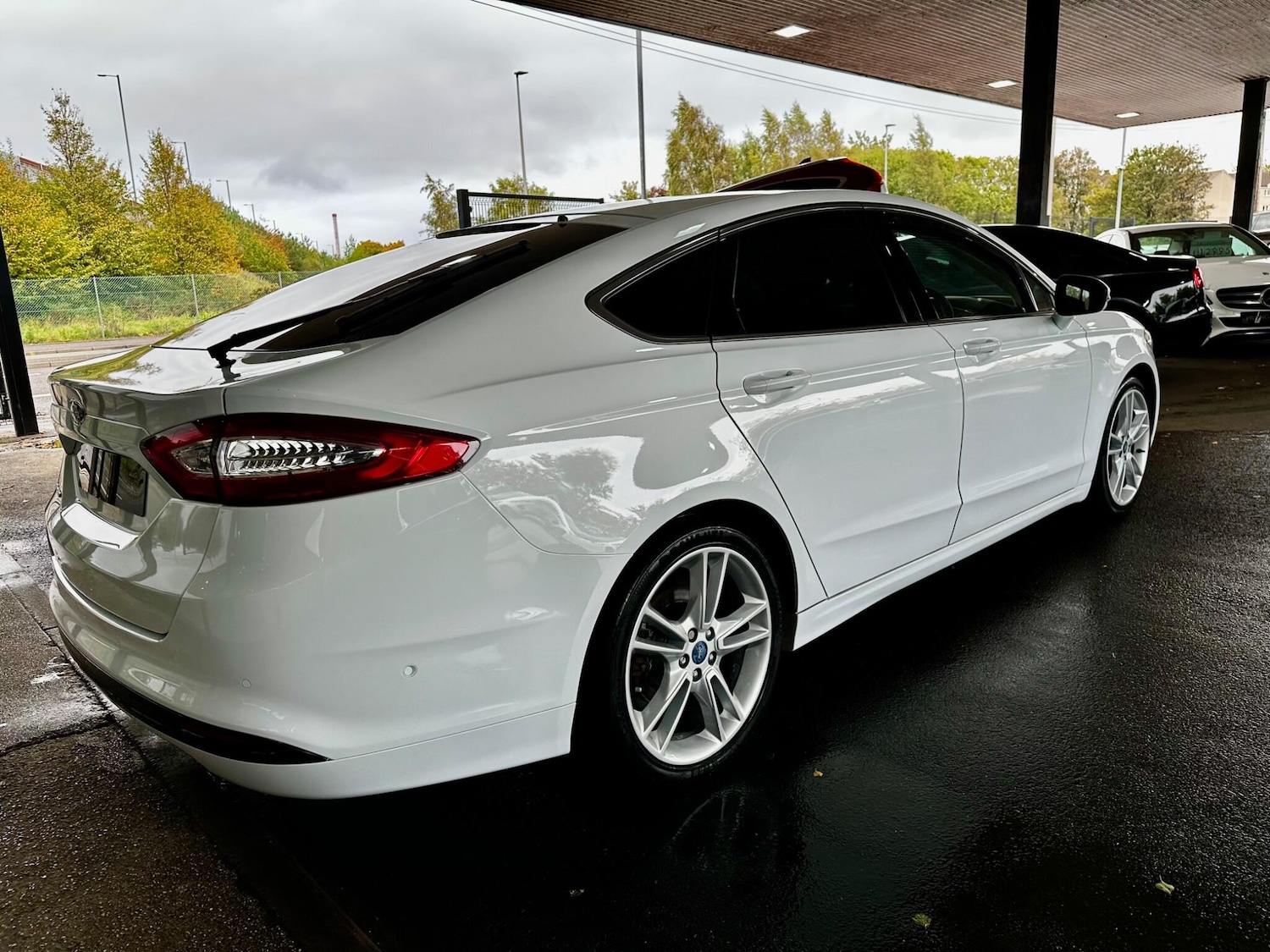 Used Ford Mondeo 2016 for sale - 76152439: Photo 32