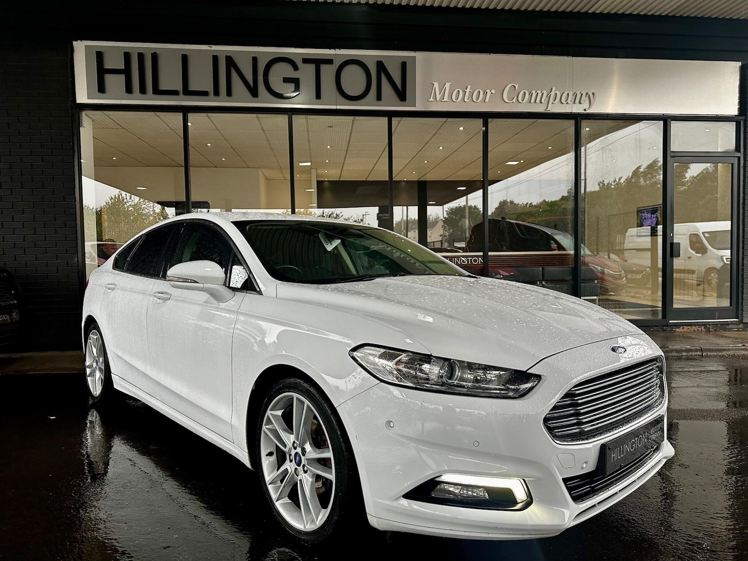 Used Ford Mondeo 2016 for sale - 76152439: Photo 4
